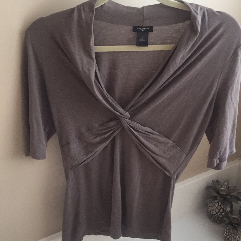 Ann Taylor quarter sleeve top